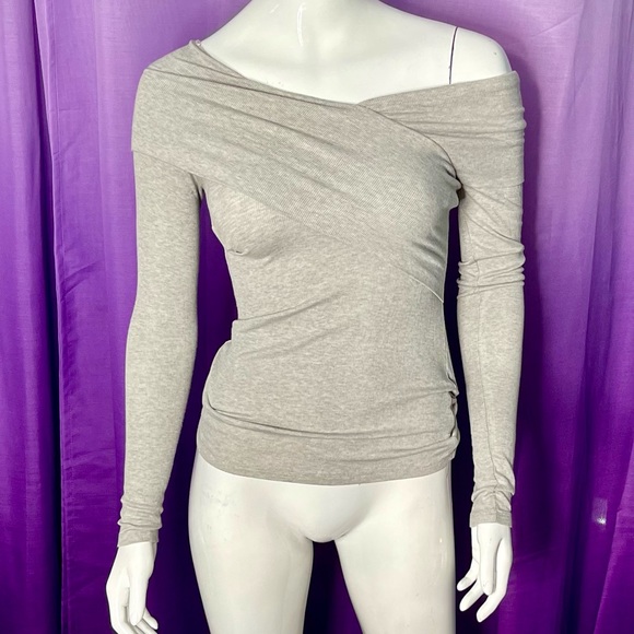 Babaton Black Phil off the shoulder long sleeve sweater top - Aritiza - Picture 2 of 4